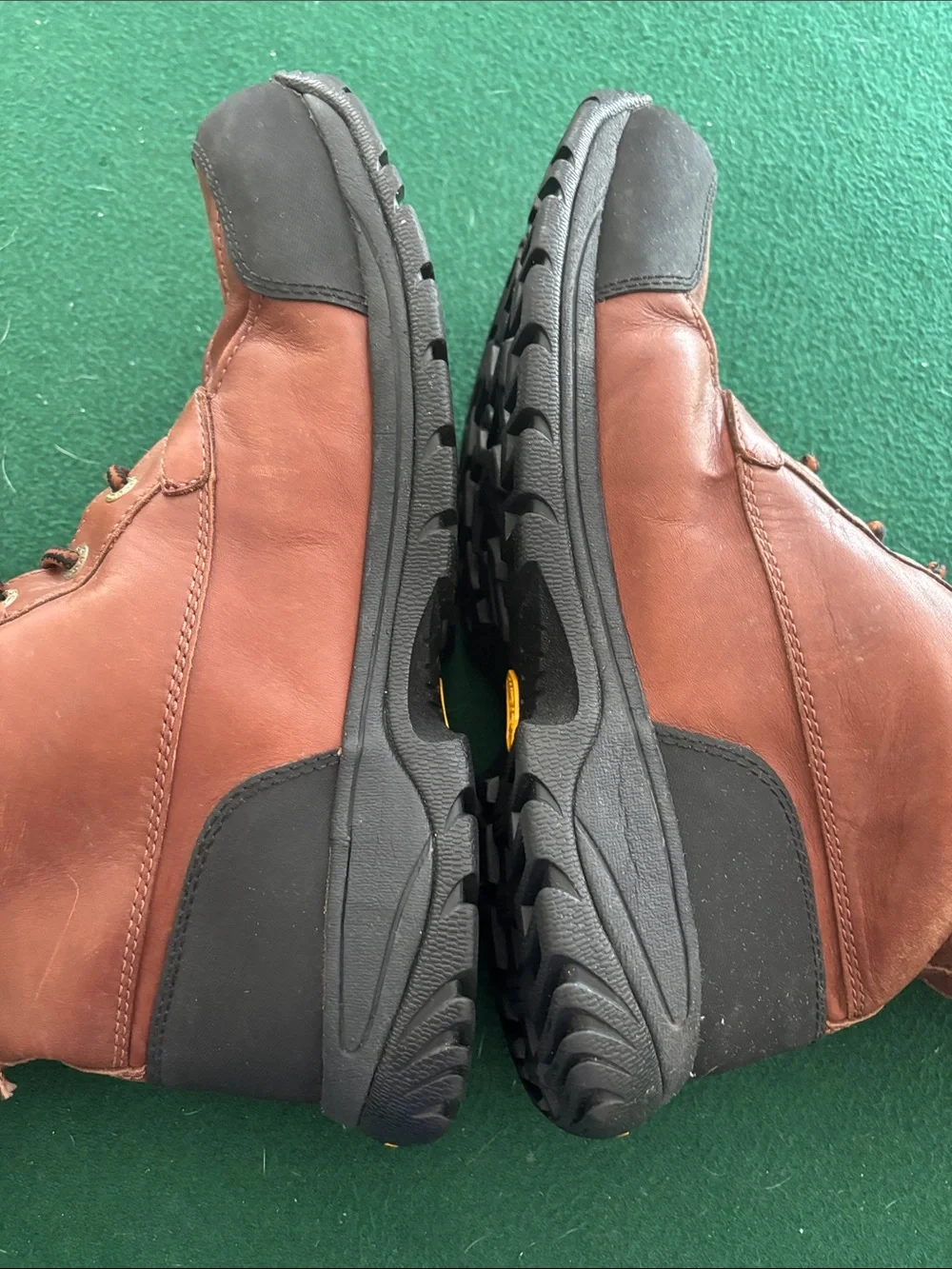 UGG Mens Butte Worchester Brown Leather Waterproof Vibram Boots Size 11